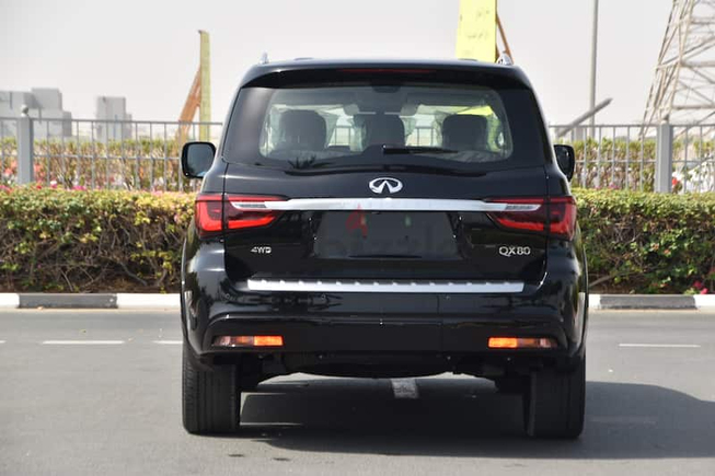 Infiniti QX80 Luxury EXPORT ONLY