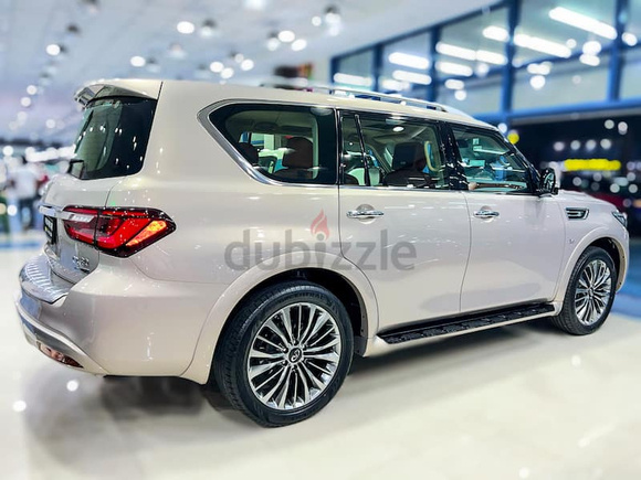 INFINITI QX80 GOLDEN 2019 / GCC / SPECIFICATION / LOW MILEAGE