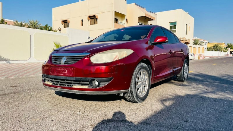 RENAULT FLUENCE (2011) GCC SPEC!