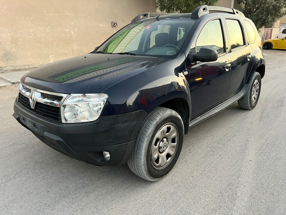 2015 Renault Duster. 4 cylinder. GCC. 2 keys with history. RTA passed. Very clean. Automatic.