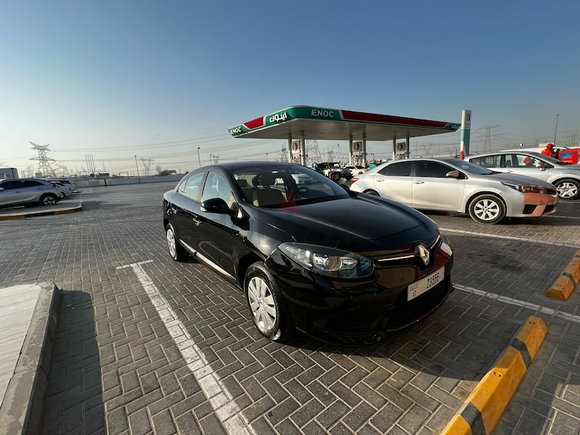 Renault | Fluence | LE | 1.6L | 2015 | Low Mileage | GCC