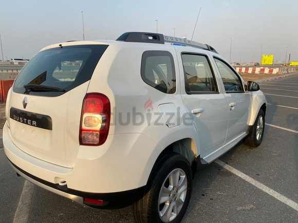 For sale Renault Duster 2015 model full option gcc