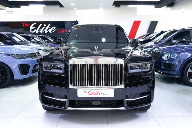 2020 GCC CULLINAN-STARLIGHT-BESPOKE-INDIVIDUAL SEATS-REAR CURTAINS(WARRANTY+SERVICE)