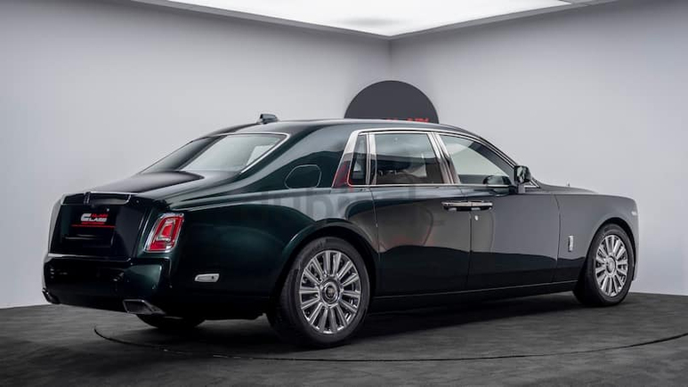 Rolls Royce Phantom 2022 - Under Warranty
