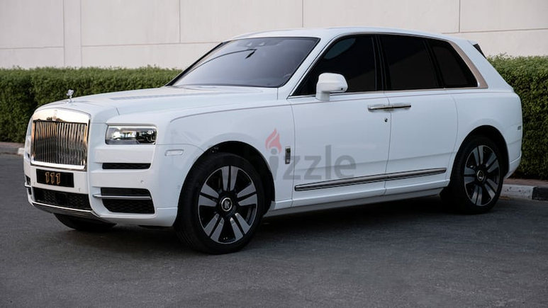 2020 Rolls-Royce Cullinan GCC Specs With Warranty