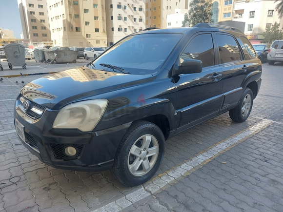 Kiy 2009 very good car family used accident free gcc