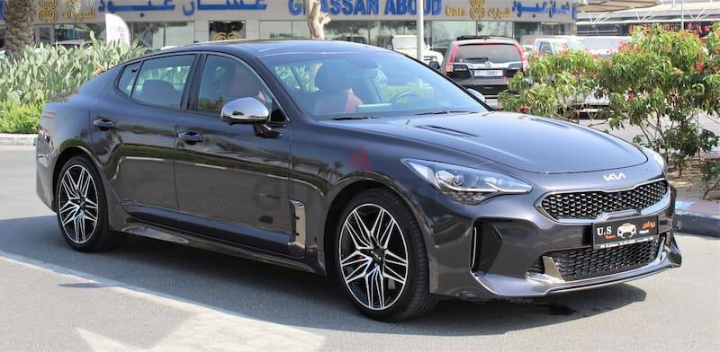 KIA STINGER GT 3.3L TC FULLY LOADED 2022 GCC WITH AGENCY WARRANTY IN VERY MINT CONDITION