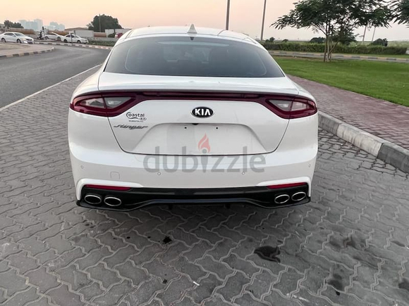 Kia stinger 2019