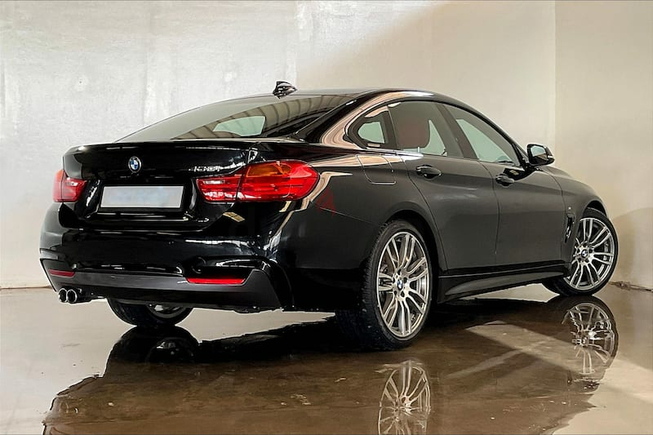 AED 1,899/Month // 2017 BMW 430i M Sport Sedan // Ref # 1006338