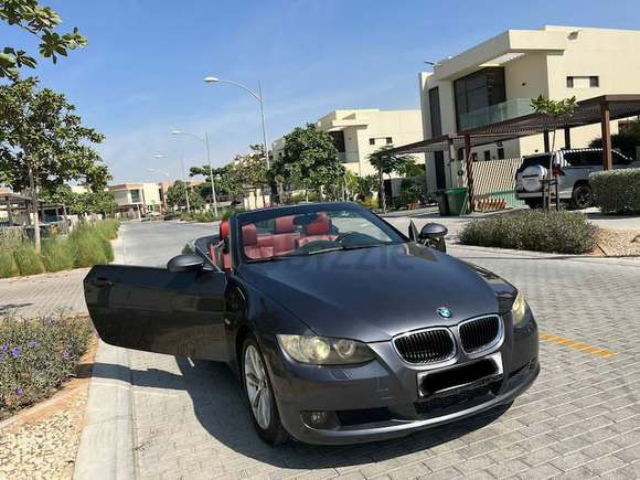 BMW 320i / GCC / Full option / Great condition