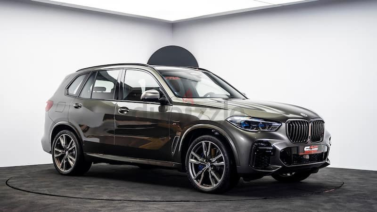 BMW X5 M50i 2023