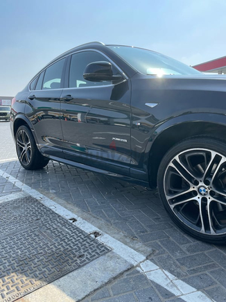 2016 MODEL BMW X4 - EXCELLENT CONDITION