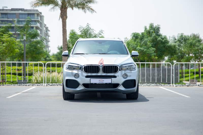 AED 3,300/MONTH | BMW X5 35i M-SPORT | WARRANTY | SERVICE CONTRACT | FULL BMW HISTORY | GCC