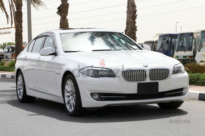 BMW 550I // JAPAN IMPORTED // LOW MILEAGE