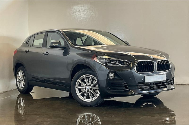 AED 1,965/Month // 2020 BMW X2 sDrive 20i Joy Edition SUV // Ref # 989773