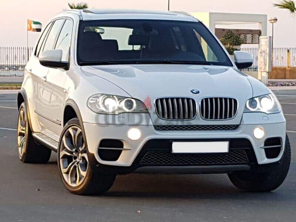 PERFECT CONDITION BMW X5 V8 // HIGH OPTIONS // 100% ACCIDENTS FREE // GCC // LOW MILEAGE // LIKE NEW