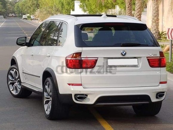 PERFECT CONDITION BMW X5 V8 // HIGH OPTIONS // 100% ACCIDENTS FREE // GCC // LOW MILEAGE // LIKE NEW