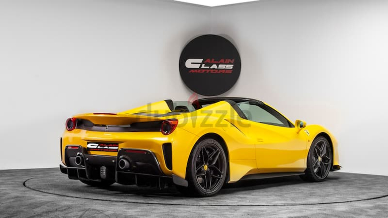 Ferrari 488 Pista Spider 2022 - Under Warranty