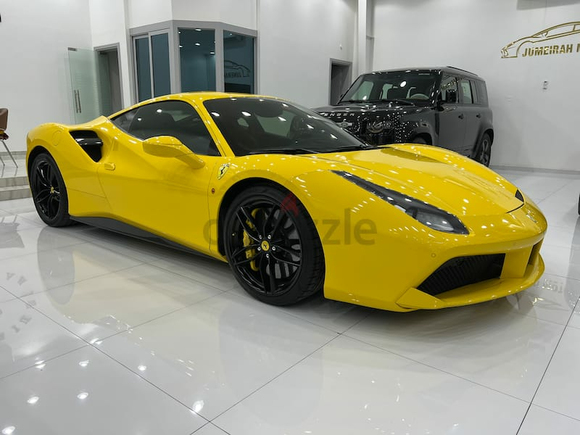 Ferrari 488 GTB - GCC 2017 Only 18000 KM Agency maintenance