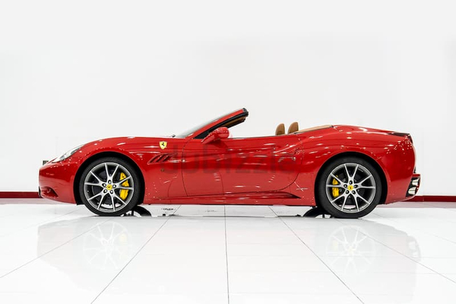 WARRANTY AVAILABLE || Ferrari California 2012 Red-Tan