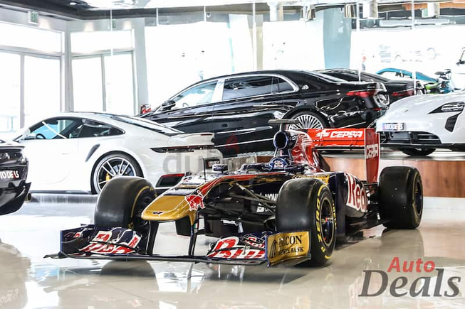 Formula 1 Scuderia Toro Rosso STR6 | 2011 Formula One season | Type 056 engine | 800+ BHP