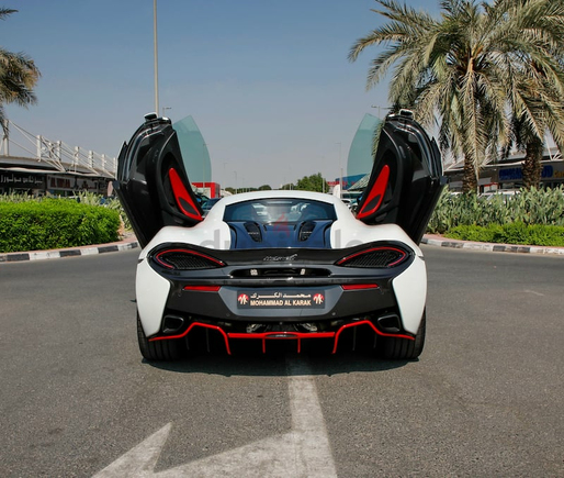 MCLAREN 570S 2016-GCC-AGENCY MAINTAIN-FULLY LOADED-ORIGINAL PAINT-AMAZING CONDITION