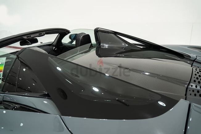 WARRANTY UNTIL MAY 2025 || GCC McLaren 765 LT Spyder Full Carbon Kit2022 Grey-Black New