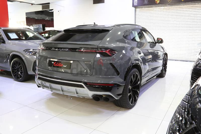 2021 GCC LAMBORGHINI URUS-CARBON FIBER-REAR SEAT ENTERTAINMENT-BANG OLUFSEN-WARRANTY+SERVICE