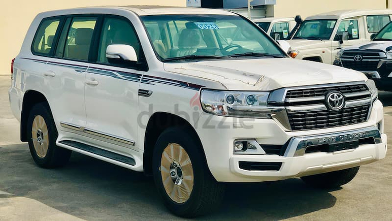 TOYOTA LAND CRUISER 200 GXR 4.0L GASOLINE 2021 (BLACK SILVER) ALSO AVAILABLE