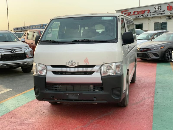 Hiace Standard Roof 15 Seater 2.5L Diesel