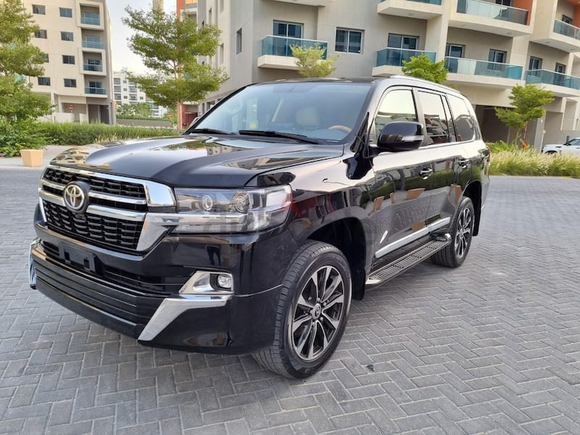 Aed 136,000 Toyota LandCruiser 2016 Gxr V6 Gcc Facelifted 2021 Excellent Condition (Stock Available)