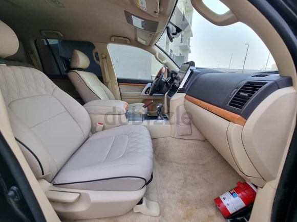 Aed 136,000 Toyota LandCruiser 2016 Gxr V6 Gcc Facelifted 2021 Excellent Condition (Stock Available)