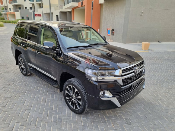 Aed 136,000 Toyota LandCruiser 2016 Gxr V6 Gcc Facelifted 2021 Excellent Condition (Stock Available)