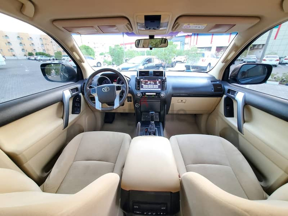 2015 TOYOTA PRADO GCC MIDOPTION GXR V6 EXCELLENT CONDITION