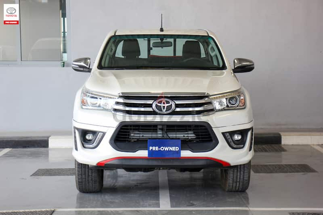 6 Cylinder HILUX TRD Automatic