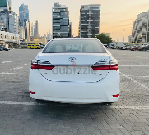 Toyota Corolla 2.0 2018 Gcc available for local and export sale