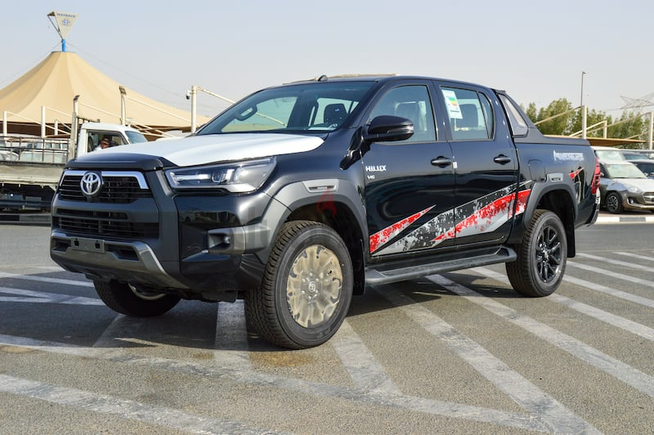 TOYOTA HILUX ADVENTURE 4.0L 2022, PETROL 2022, 6CYL, A/T, 360 CAMERA, CRUISE CTRL (Price for Export)