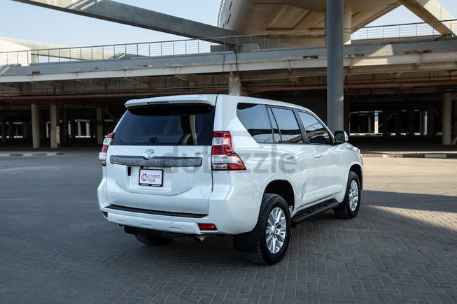 2017 Toyota Prado GX-R GCC