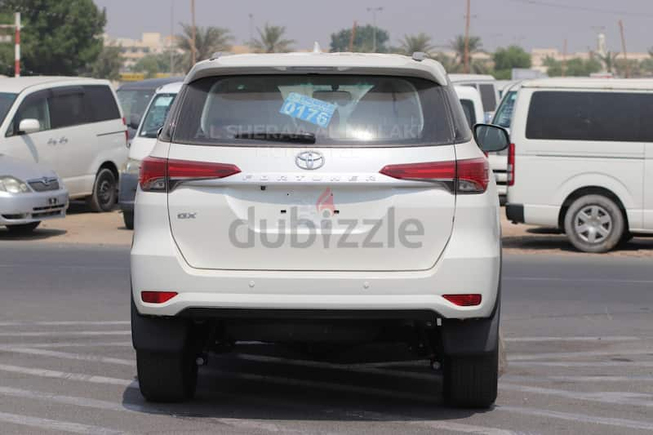 2.7L GX , 4X4, AUTOMATIC TRANSMISSION ,CRUISE CONTROL, ALLOY WHEELS, PARKING SENSOR,MULTIMEDIA STEER