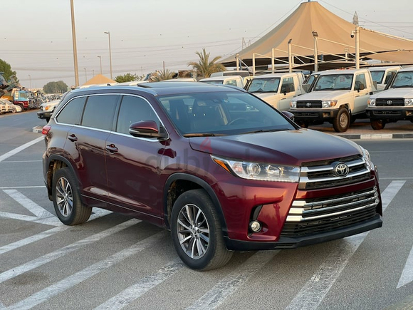 2018 Toyota Highlander XLE AWD / EXPORT ONLY / فقط للتصدير