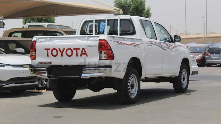 Toyota Hilux 2.4L MT DC Diesel 2022 Model Only for export sales