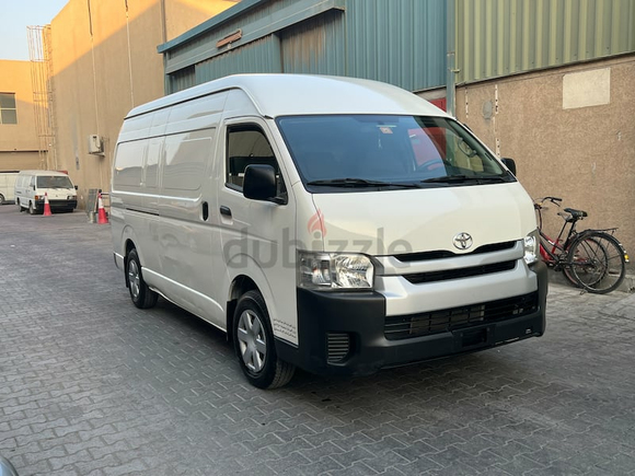 Toyota Hiace HighRoof Van Model 2017 GCC Specs First Owner