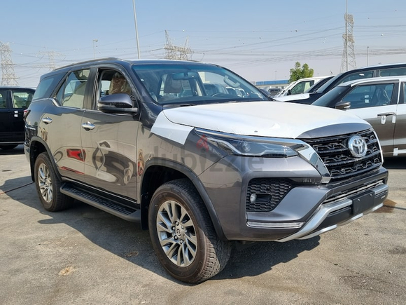 New Fortuner VXR V6 4.0L Full Option (Export Only)