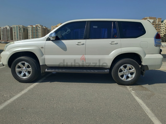 AED74,000 Toyota Prado GX MID Including 4-Digit Number Plate