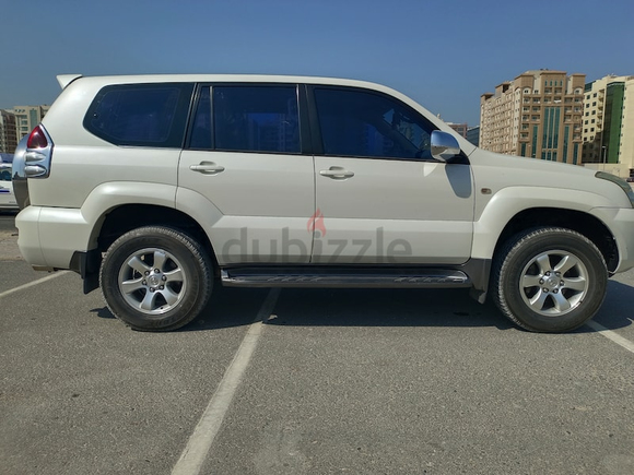 AED74,000 Toyota Prado GX MID Including 4-Digit Number Plate