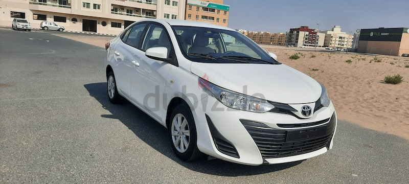 TOYOYA YARIS.SE GCC.CAR.1.5 MID OPTION FIRST OWNER CAR GOOD CONDITIONS