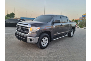 TOYOTA TUNDRA 2016 V8 5.7L 4 DOORS IN EXCELLENT CONDITION