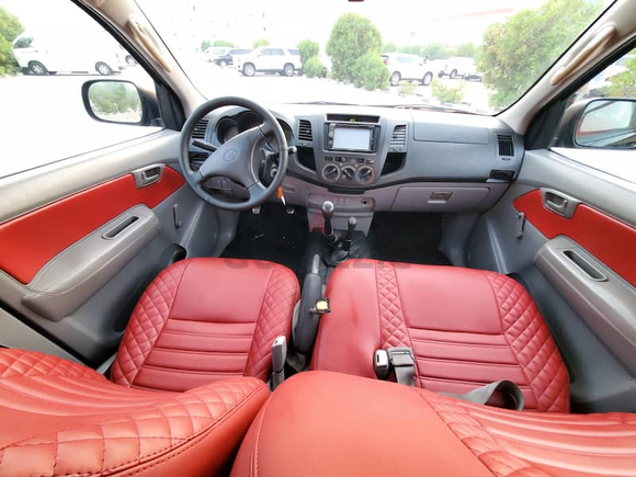 TOYOTA HILUX 2007 V4 G.C.C IN EXCELLENT CONDITION