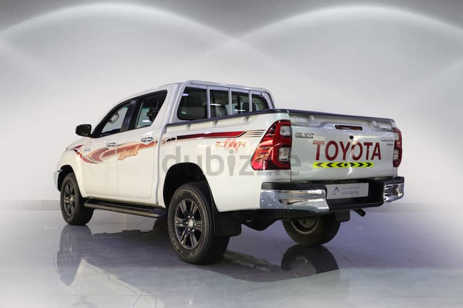 AED 1214/Month | 2021 TOYOTA HILUX | Free Service