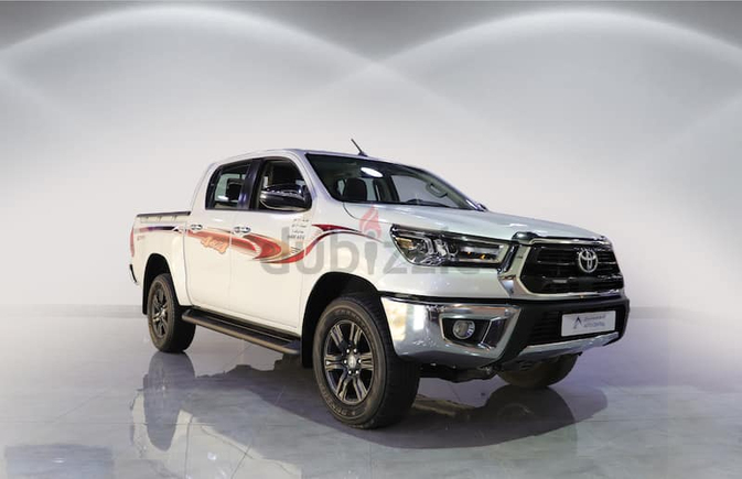 AED 1214/Month | 2021 TOYOTA HILUX | Free Service